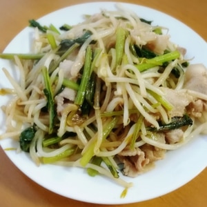 小松菜ともやしの鶏肉オイスター炒め